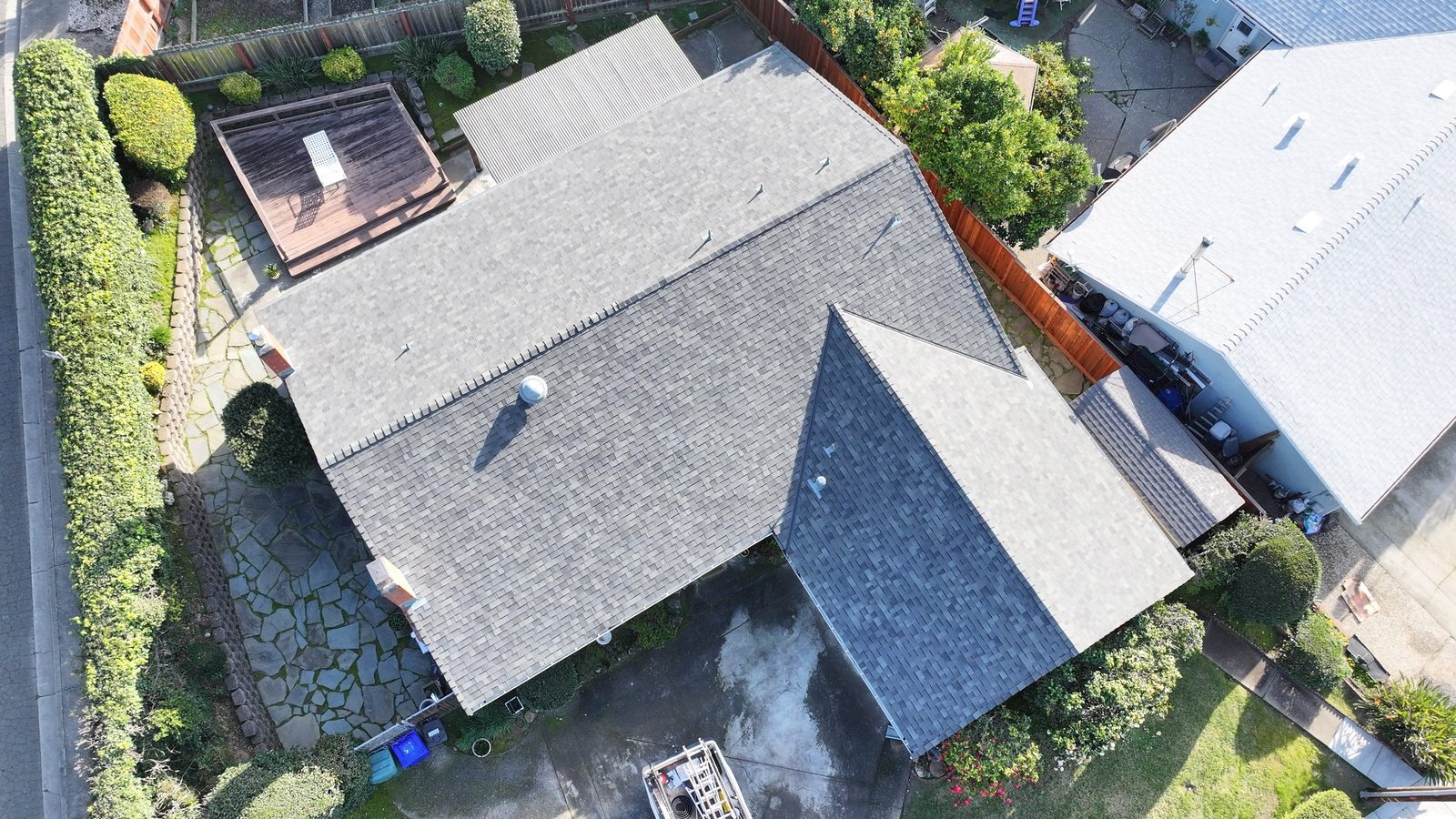 Residential roofing project by R2L Roofing — Richmond & the East Bay, California (2)
